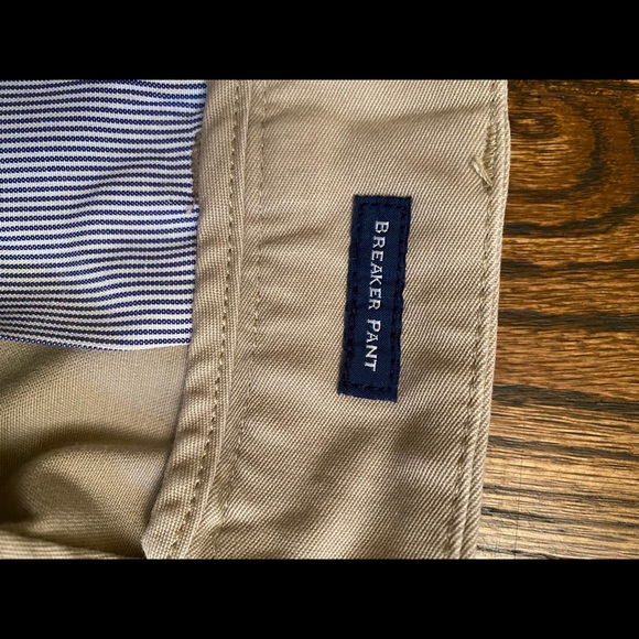 Vineyard Vines Men’s Breaker Pants - Picture 3 of 7